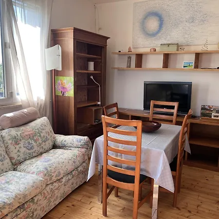 La Casetta Di Ross Lägenhet