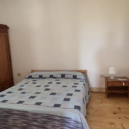 Lägenhet La Casetta Di Ross Vada